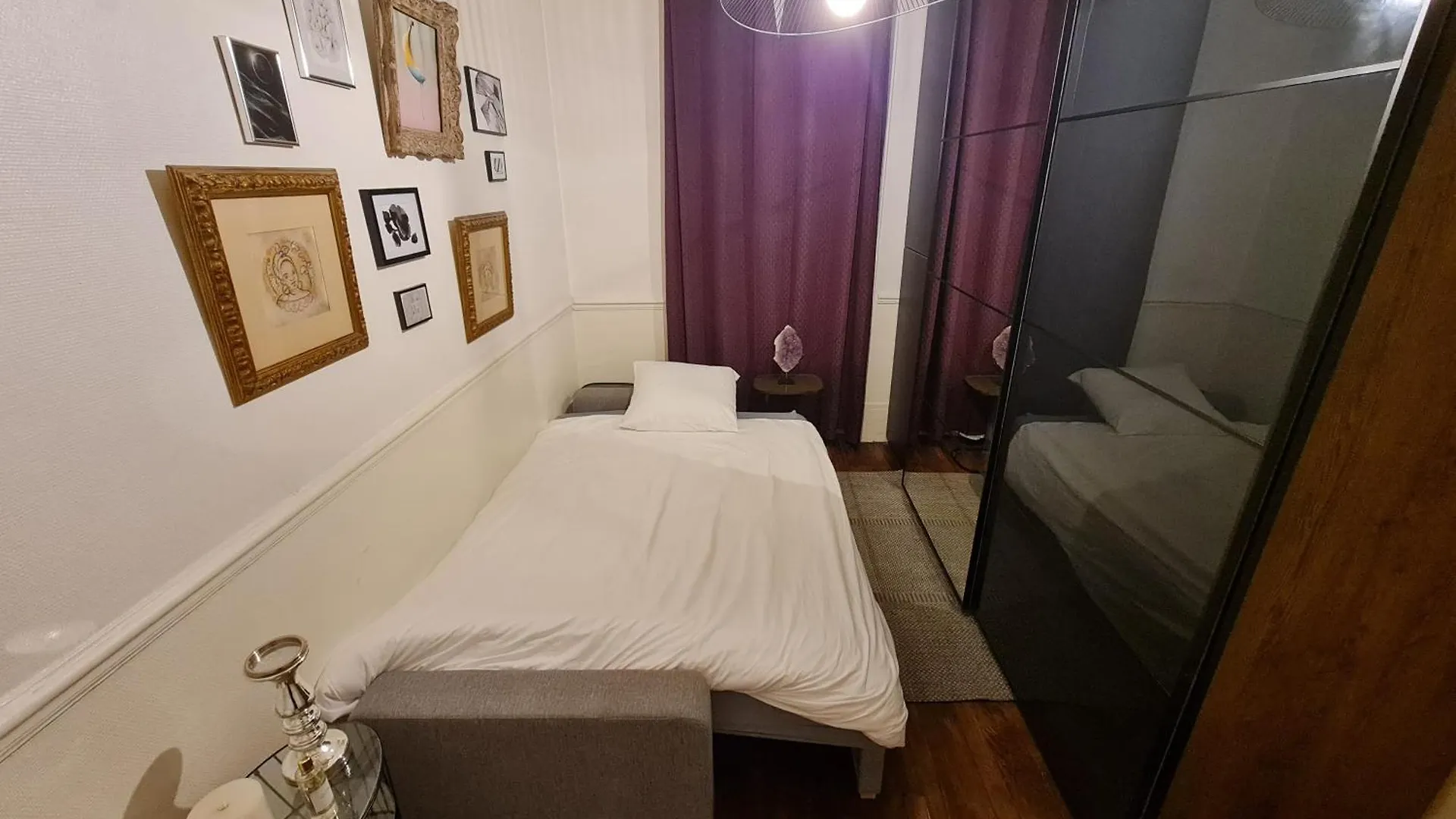 Appartement Centre Montmartre, Charming And Cozy Parijs